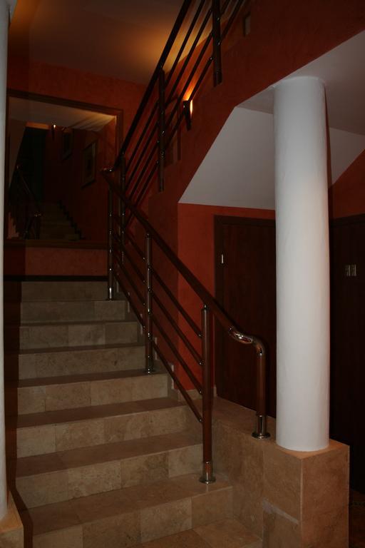 Hotel Tenishouse Marki  Esterno foto